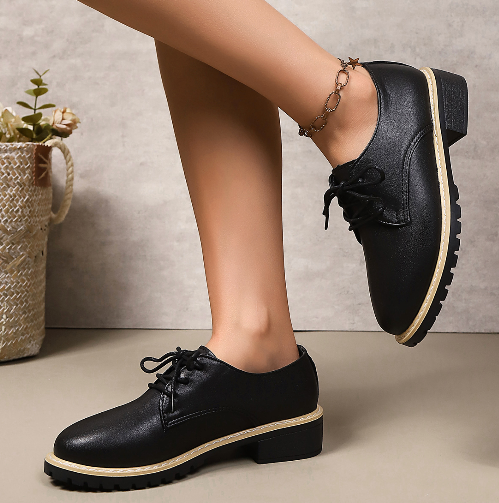 Women's Waterproof Anti-Slip Lace-Up Shoes