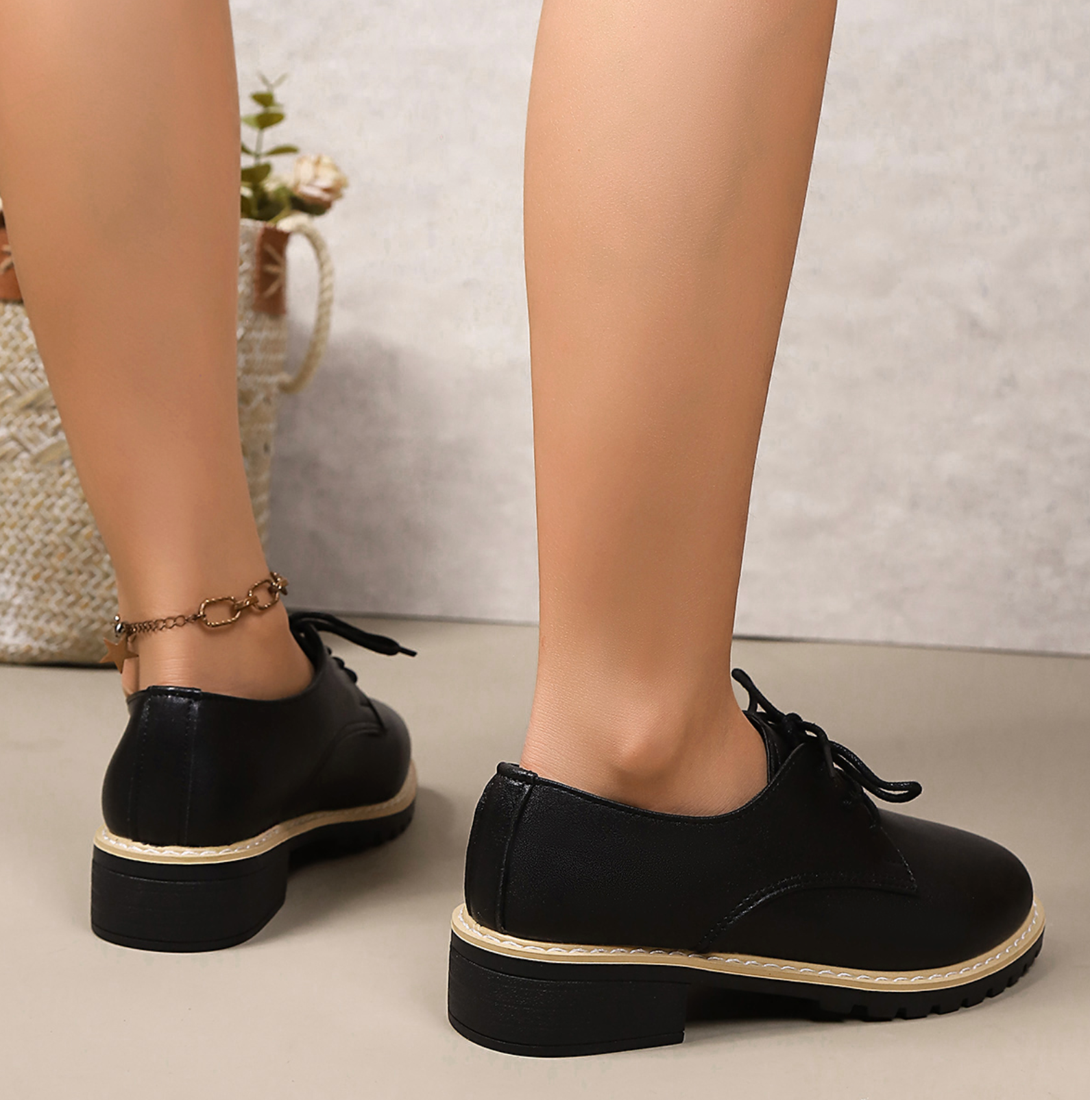 Women's Waterproof Anti-Slip Lace-Up Shoes